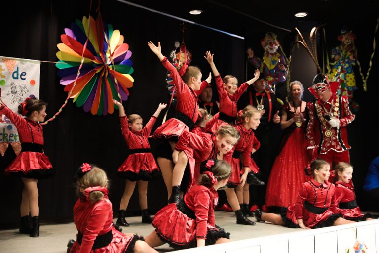 Schiwa Minis beim Seniorenkarneval