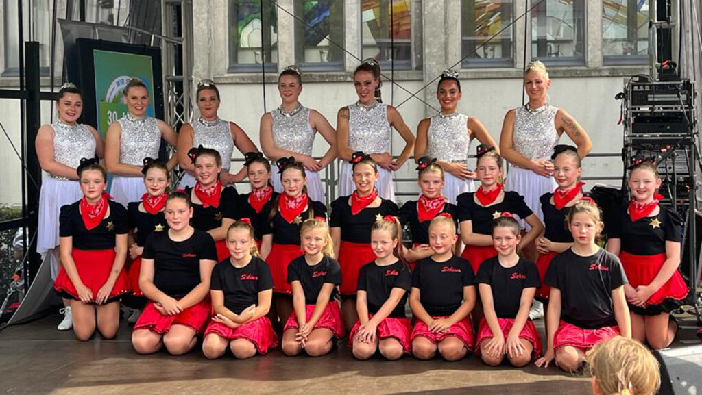 Leben braucht Vielfalt 2023 (Internationales Kultur- und Umweltfest in Solingen) - Schiwa Tanzformation