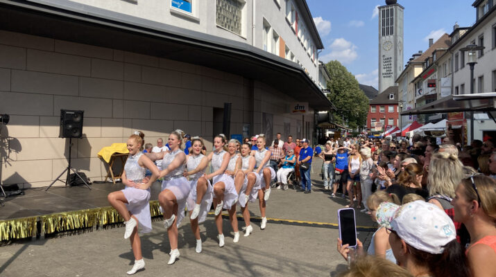 Schiwa Tanzformation auf dem 53. Zöppkesmarkt 2023